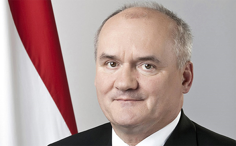 Hende Csaba Szolnokra látogatott