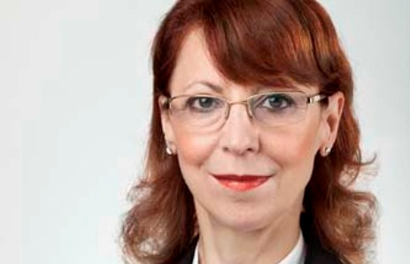 Szabó Erika államtitkár köszöntötte az 500 ezredik kormányablak ügyfelet