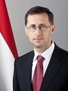 Varga Mihály tárcanélküli miniszter Varga Mihály