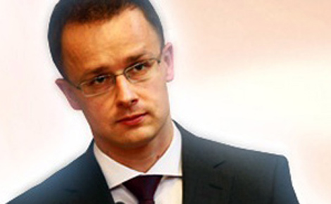 Szijjártó Péter adta át az új gyárat Szolnokon