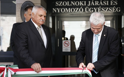 Átadták a Szolnoki Járási és Nyomozó Ügyészség új székházát