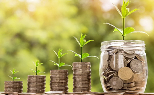 Többszáz milliárdból fejleszthetik a vállalkozásokat Szolnokon