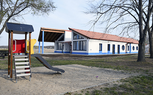 Csecsemő- és Befogadó Otthont avattak Szolnokon