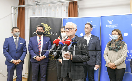 Napelemparkkal és autókkal gazdagodott a szolnoki Ökonemikus Segélyszervezet