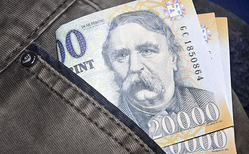 Szolnokon isfejleszti a villamosenergia-hálózatát a Mavir